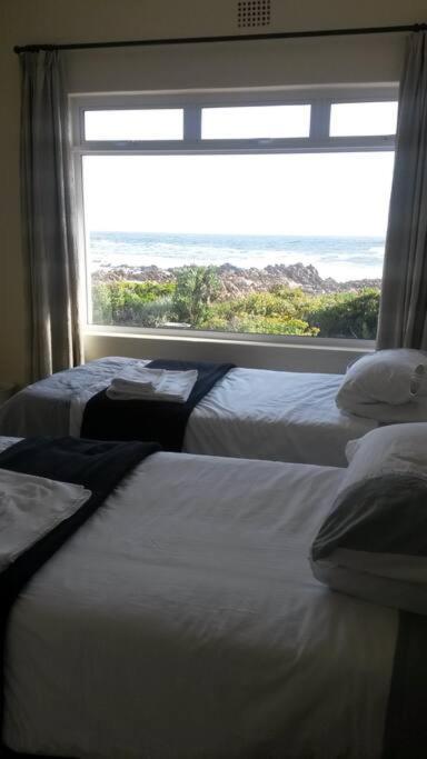Heaven'S Door Vila Bettyʼs Bay Exterior foto